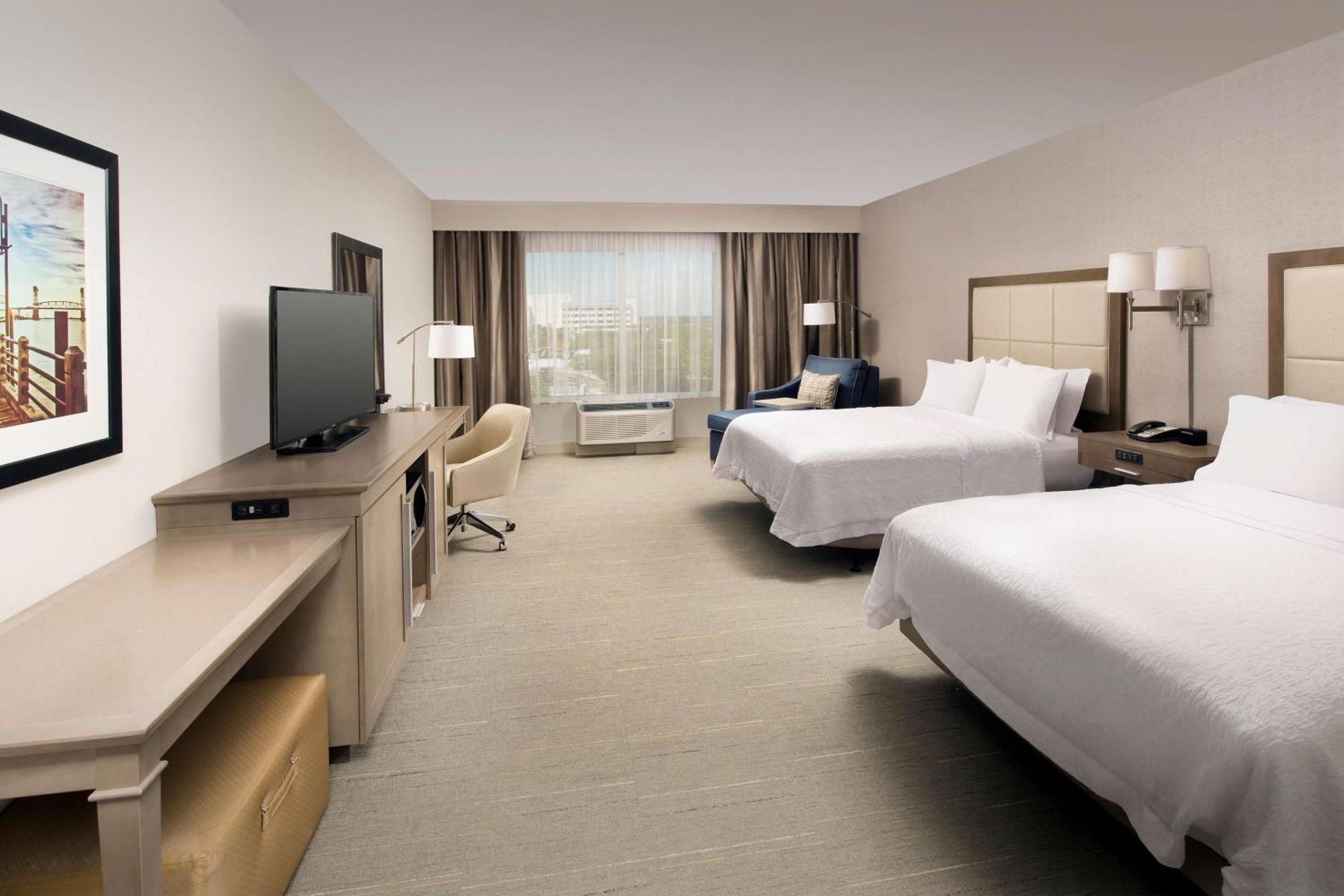 Hampton Inn Wilmington Downtown Dış mekan fotoğraf