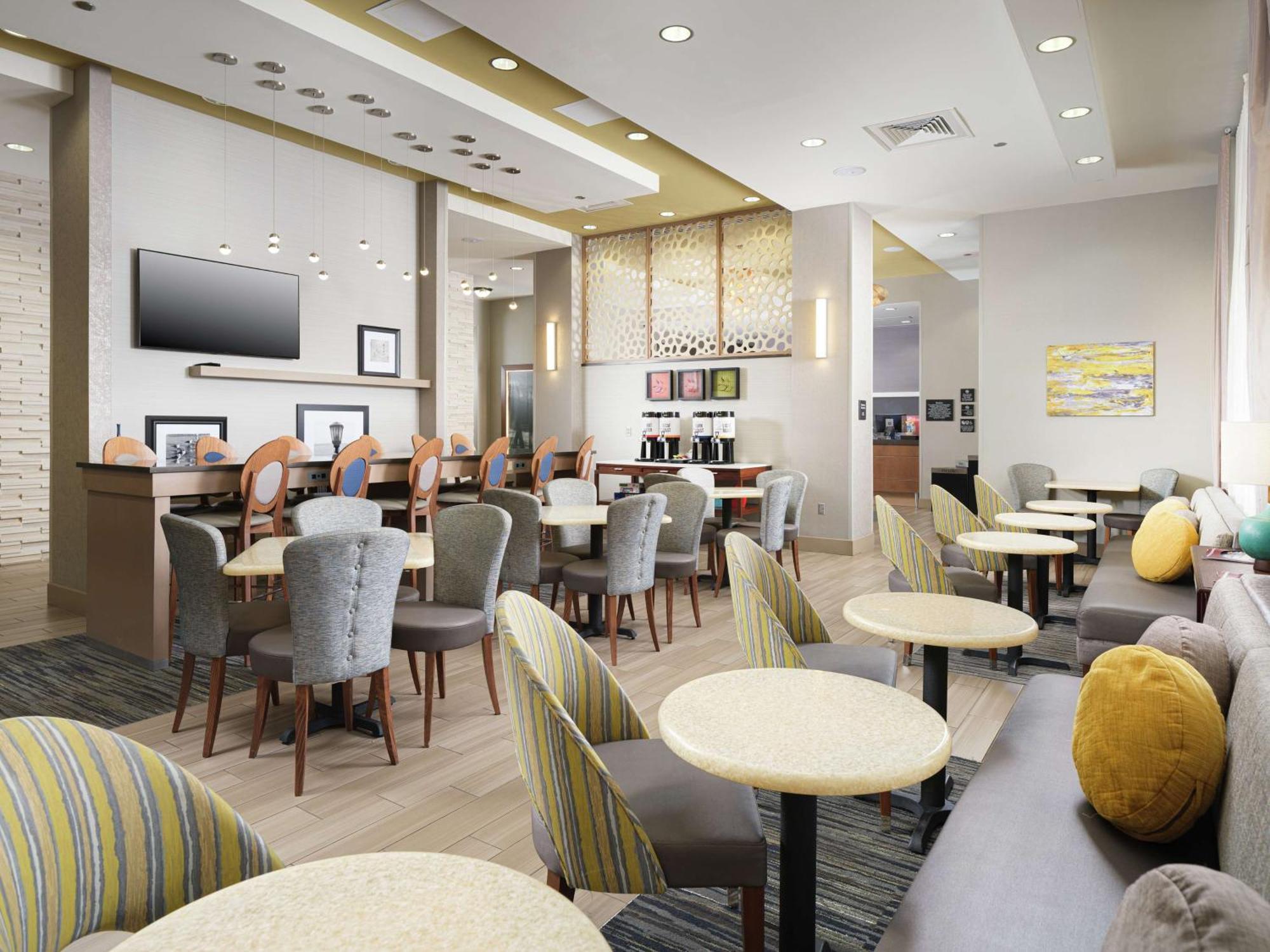 Hampton Inn Wilmington Downtown Dış mekan fotoğraf
